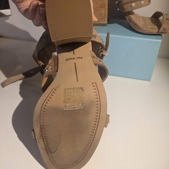 Dolce Vita @ Nordstrom - Studded Cork Heeled Sandal - Size EURO 37 - Picture 2 of 4